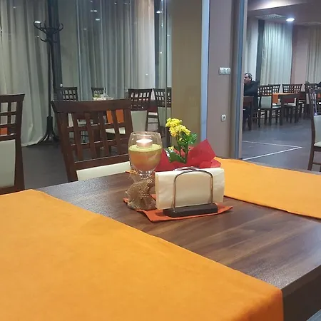 מלון Liani לובץ'