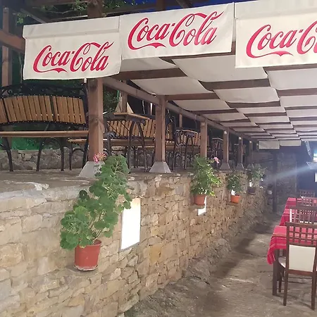 Hotel Liani 3*
