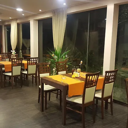 Liani Hotel
