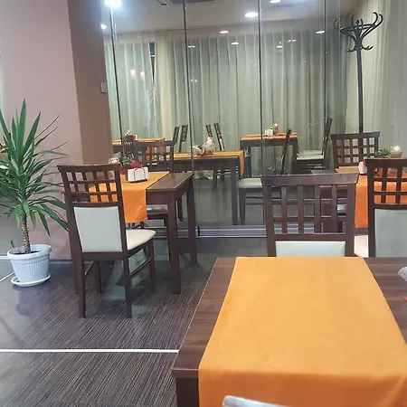 מלון Liani לובץ'