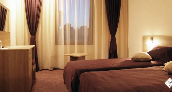 Хотел лиани