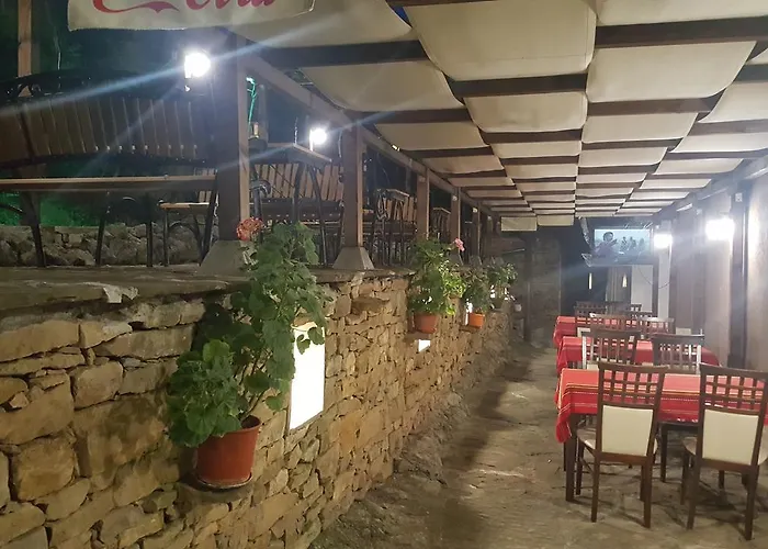 Хотел лиани Ловеч