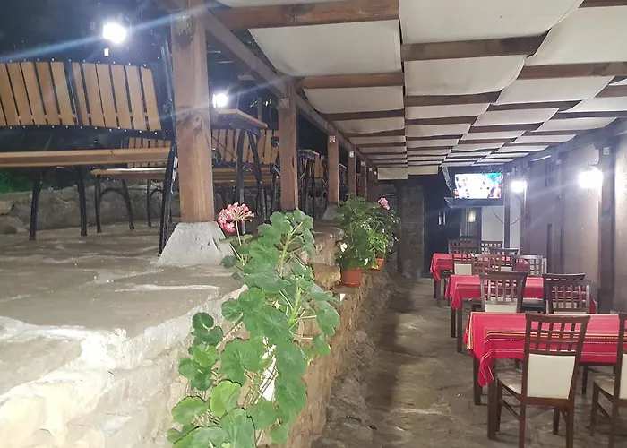 Хотел лиани