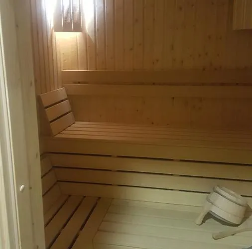 лиани Хотел Ловеч