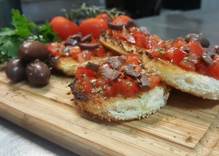 Хотел лиани 3*